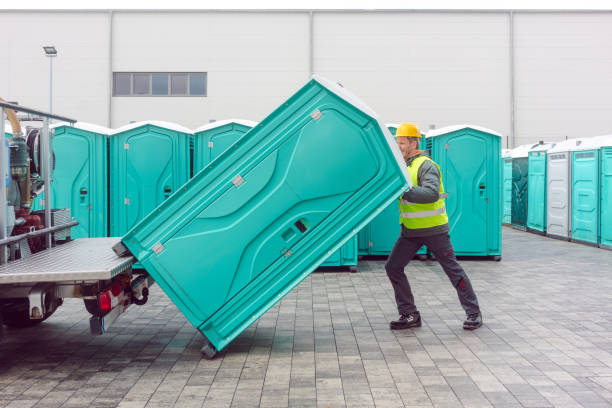 Best Portable toilet rental cost  in Shannondale, WV